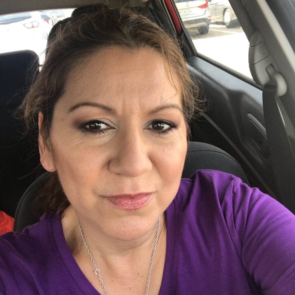 Meet your Posher, Veronica